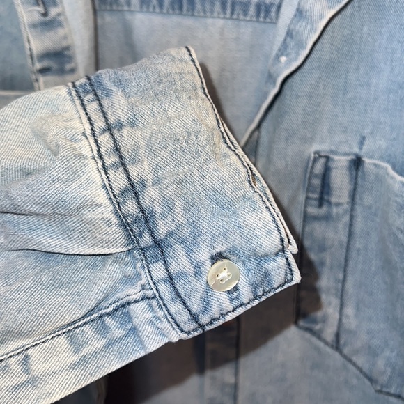 Denim button up - Picture 3 of 8
